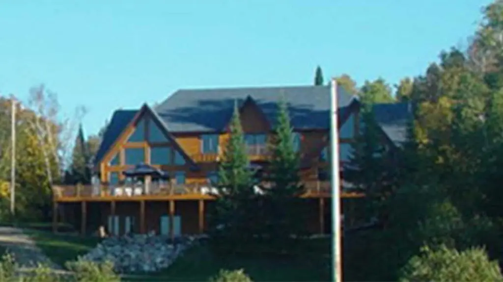 Lakeplace Retreat Center - Bovey, Minnesota Alcohol And Drug Rehab Centers