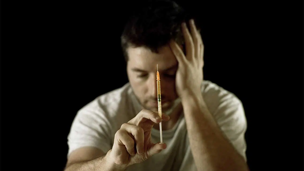 Signs Of A Heroin Addict - Am I A Heroin Addict?