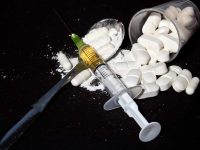 Link Between Heroin And Prescription Drug Abuse