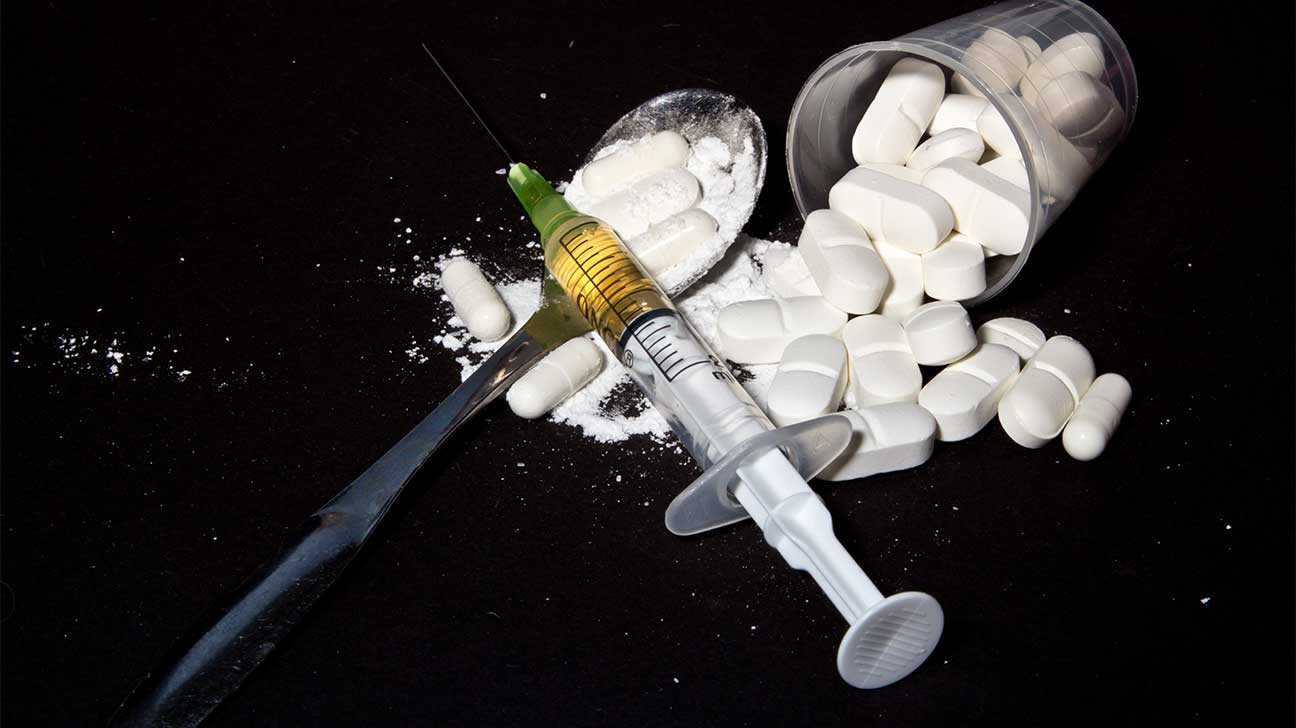 Link Between Heroin And Prescription Drug Abuse