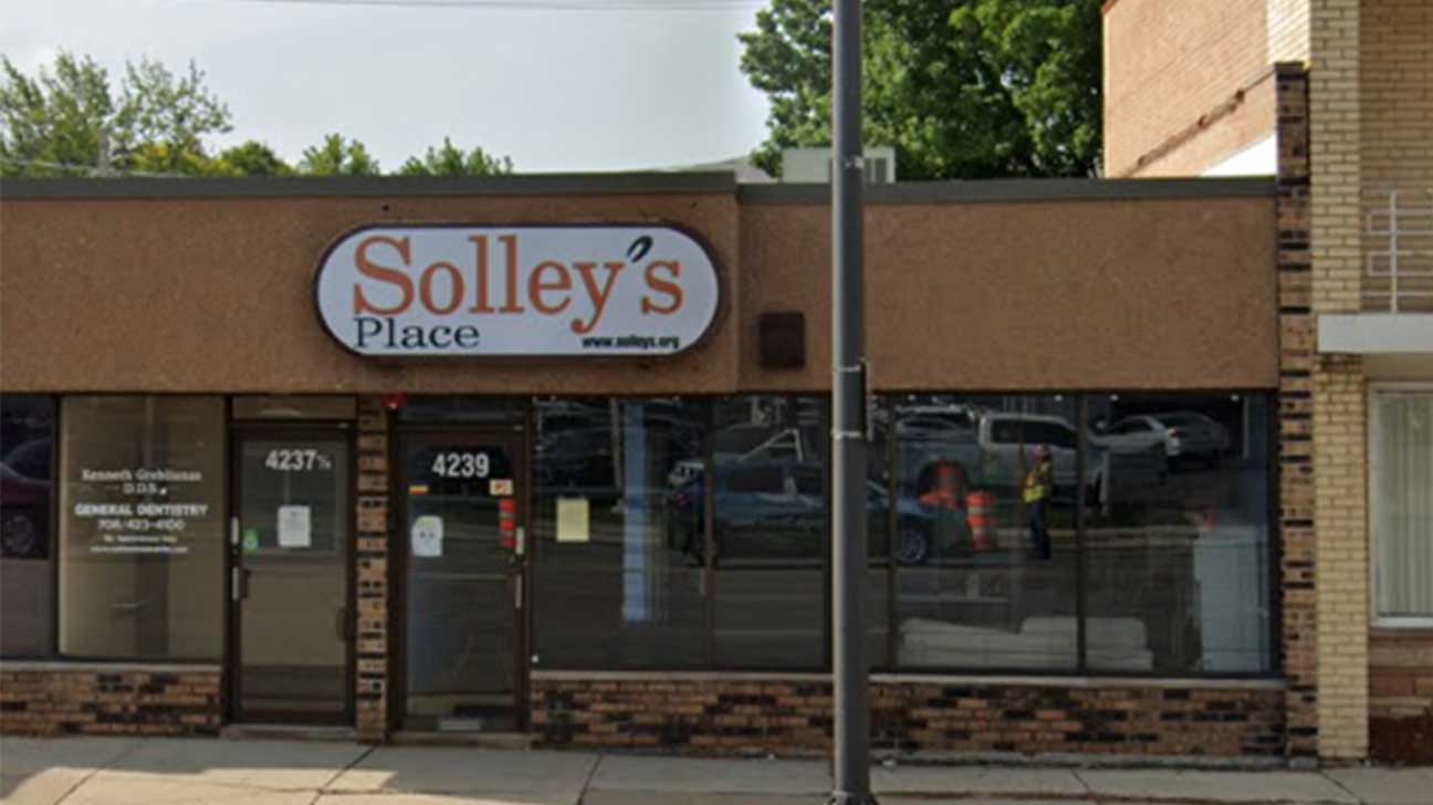 Solley's Place, Oak Lawn, Illinois