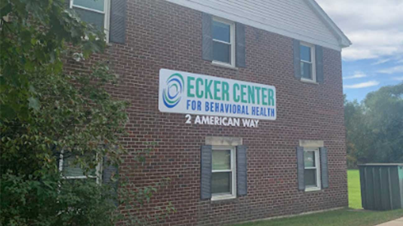 Renz Substance Use Disorder Recovery (Ecker Center) — Elgin, Illinois