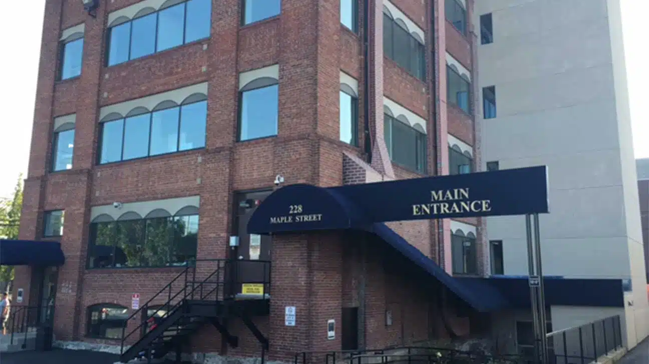 Manchester Metro Treatment Center, Manchester, New Hampshire Medicaid Rehab Centers