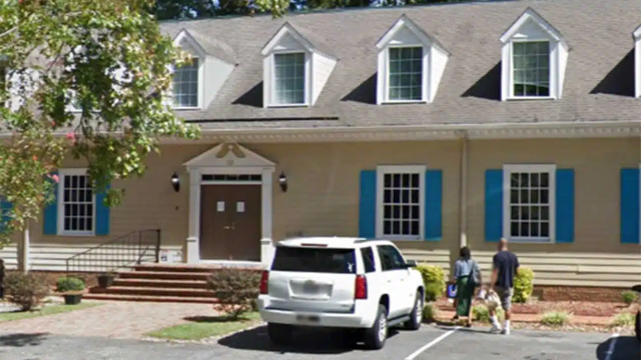 Dixon Social Interactive Services, Greenville, North Carolina